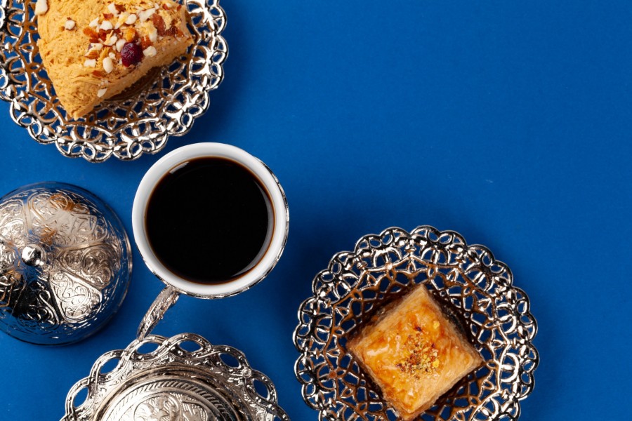 Découvrez le goûter marocain : un voyage gourmand et exotique